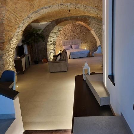 Suite D'Avalos Venosa Extérieur photo