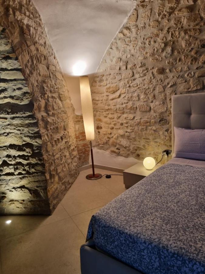 Suite D'Avalos Venosa Extérieur photo